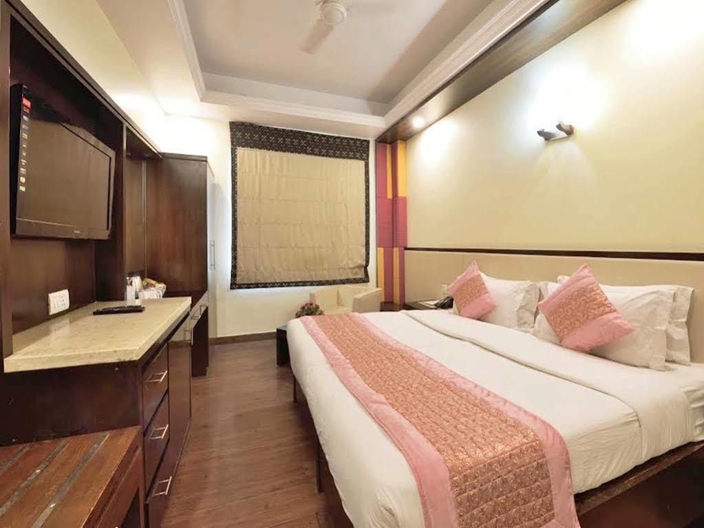 Fabhotel Marble Arch Karol Bagh Delhi  Buitenkant foto